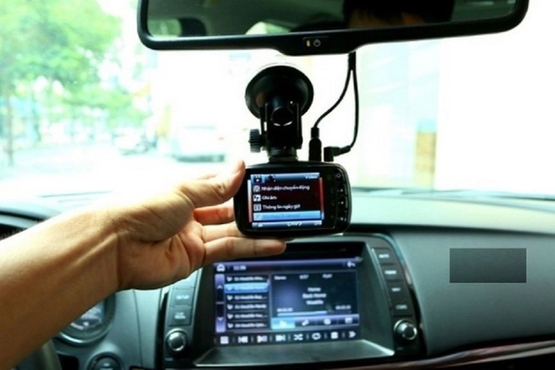 Xe taxi bắt buộc phải lắp camera hành trình. Ảnh minh họa