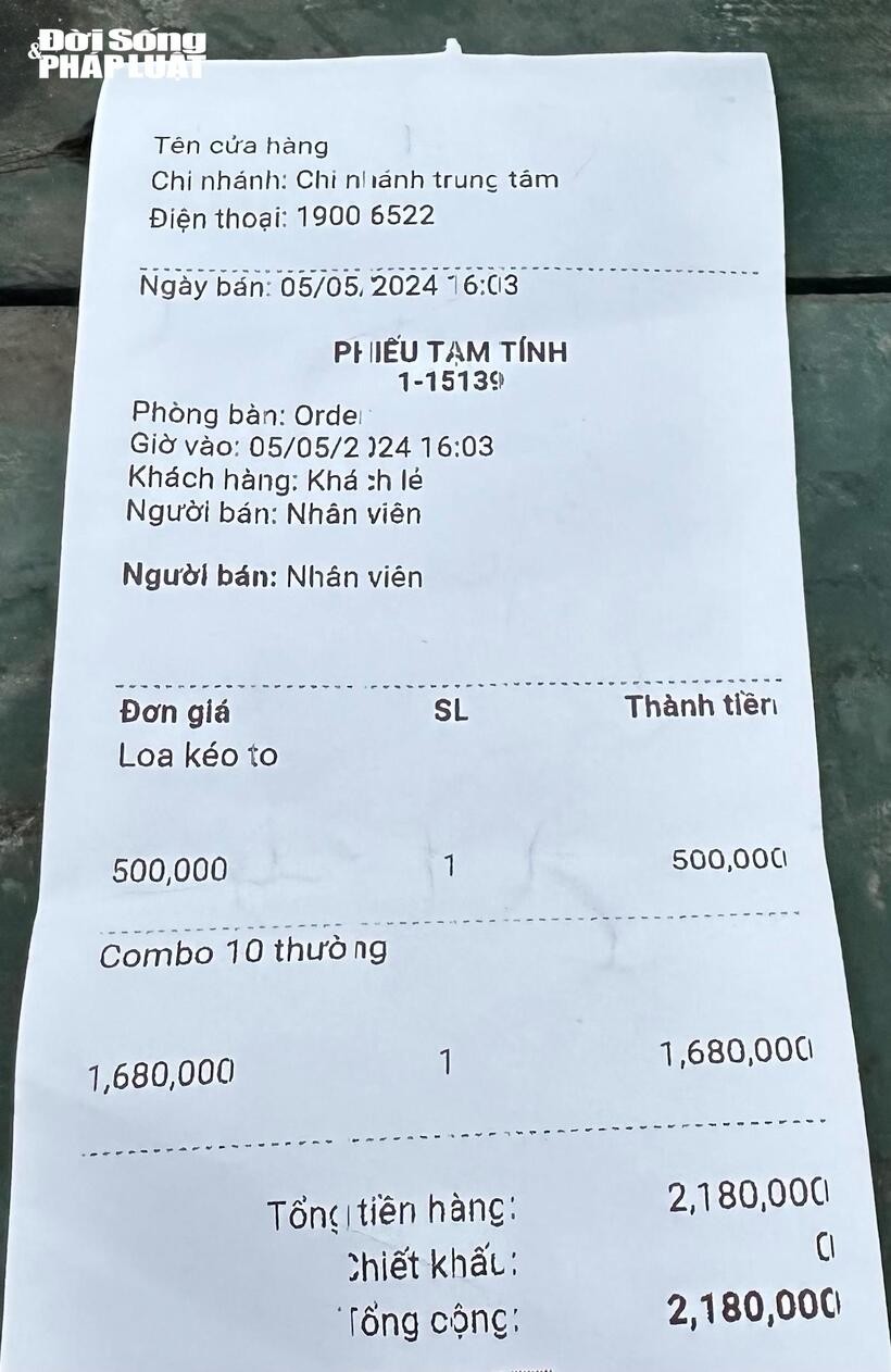 Hoá đơn thanh toán tại đây cũng không có thông tin về cơ sở bán hàng