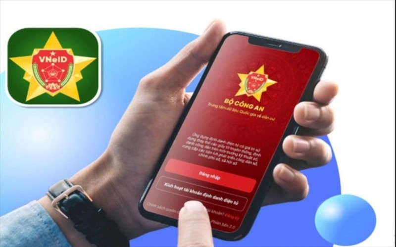 Từ ngày 1/8, chủ xe có thể bấm biển số trên VNeID khi đăng ký xe lần đầu đối với xe sản xuất, lắp ráp trong nước. Ảnh: Bộ Công an