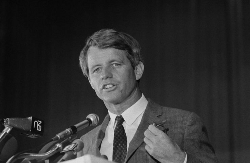 Ông Robert F. Kennedy