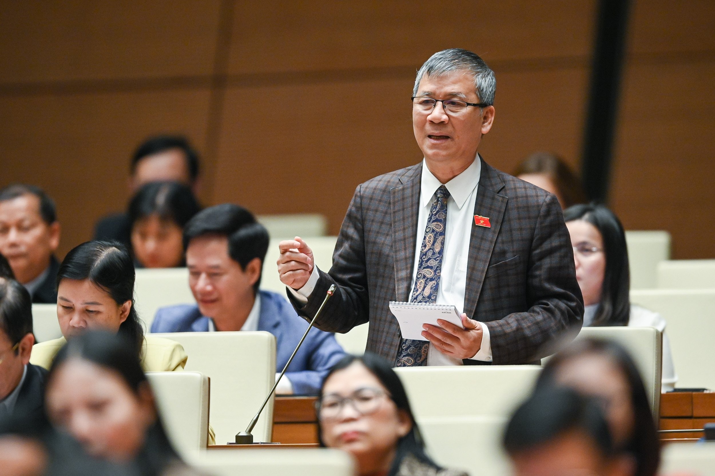 “Có một mái đầu tóc bạc” - Thay lời muốn nói của nhân dân với Tổng Bí thư Nguyễn Phú Trọng- Ảnh 3.