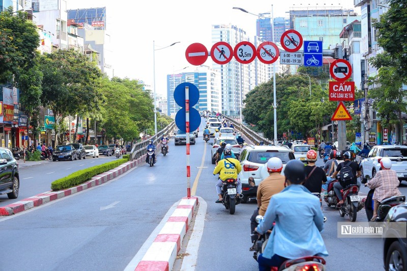 Đề xuất phạt đến 14 triệu đồng đối với người đi xe máy có những hành vi này- Ảnh 1.