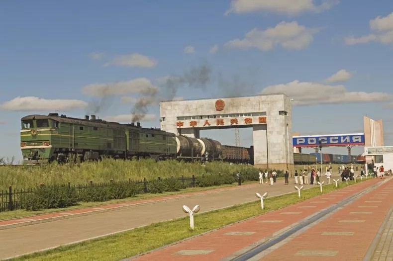 russian-train-near-manzhouli-china-1646-1733880865.jpg