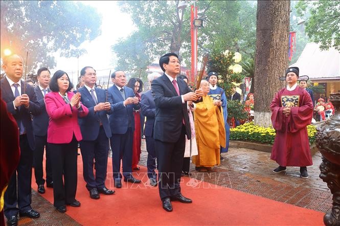 Chủ tịch nước Lương Cường chủ trì lễ dâng hương khai Xuân tại Hoàng thành Thăng Long- Ảnh 1. Chủ tịch nước Lương Cường chủ trì lễ dâng hương khai Xuân tại Hoàng thành Thăng Long- Ảnh 1.