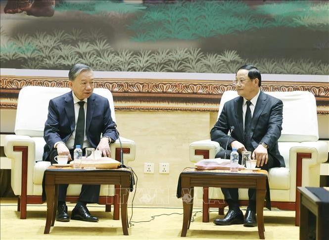 Tổng Bí thư Tô Lâm viếng đồng chí Khamtay Siphandone- Ảnh 4. Tổng Bí thư Tô Lâm viếng đồng chí Khamtay Siphandone- Ảnh 4.