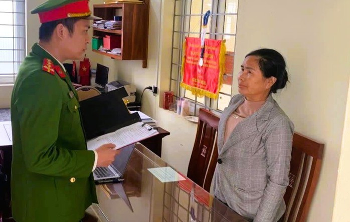 Khởi tố con dâu đánh mẹ chồng, chị dâu gây thương tích - Ảnh 1.