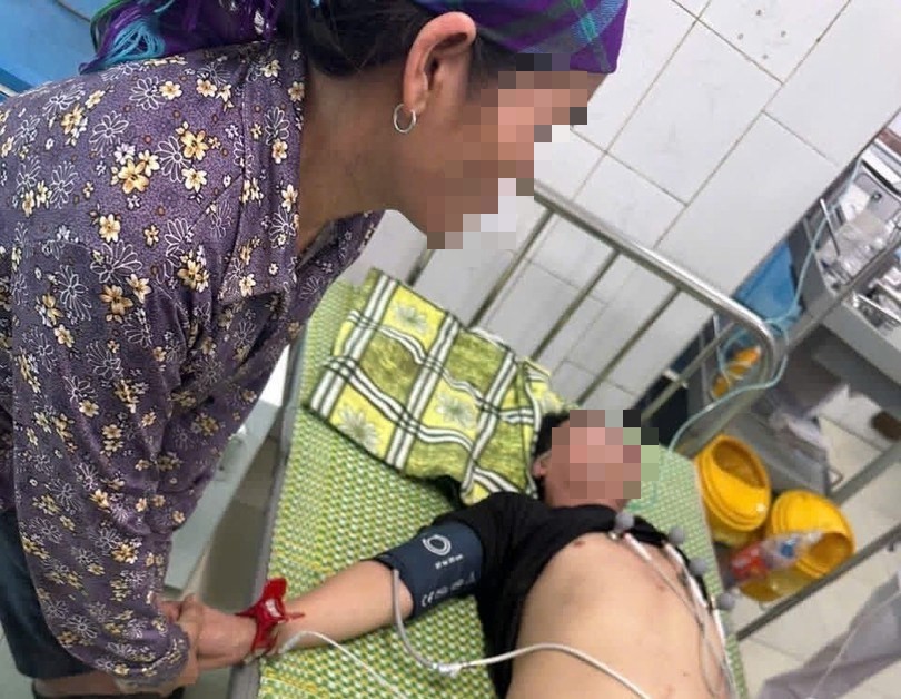 Giây phút nhanh trí của đại úy Công an cứu người trên cầu Sặt - Ảnh 2. Giây phút nhanh trí của đại úy Công an cứu người trên cầu Sặt - Ảnh 2.