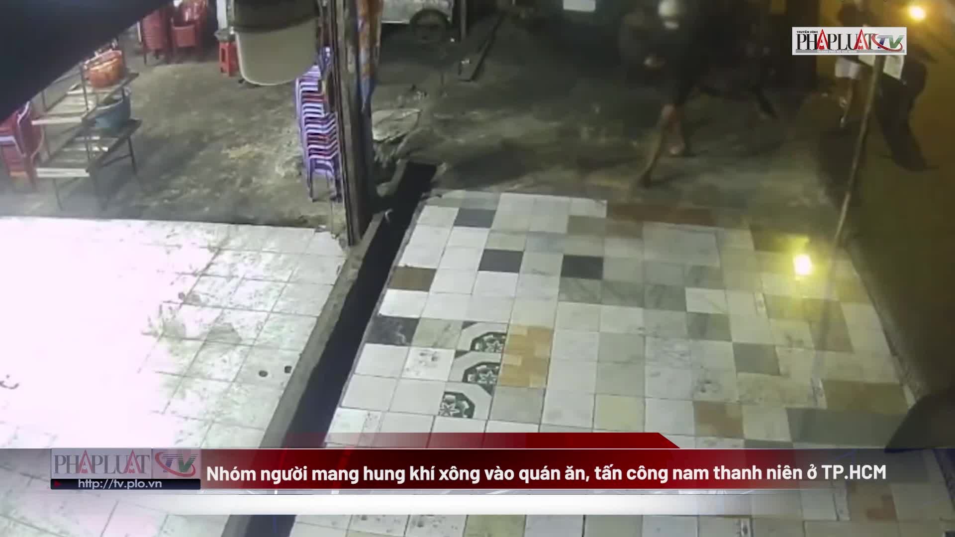 14-4-plo-quan-an-thanh-nien-vay-danh-2830-1776166056.mp4