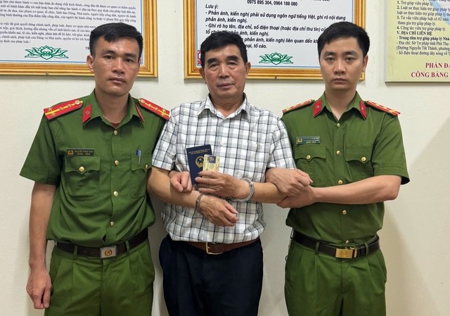 Bắt Cù Ngọc Tân, người có 7 tiền án, tiền sự lẩn trốn gần 40 năm- Ảnh 1. Bắt Cù Ngọc Tân, người có 7 tiền án, tiền sự lẩn trốn gần 40 năm- Ảnh 1.