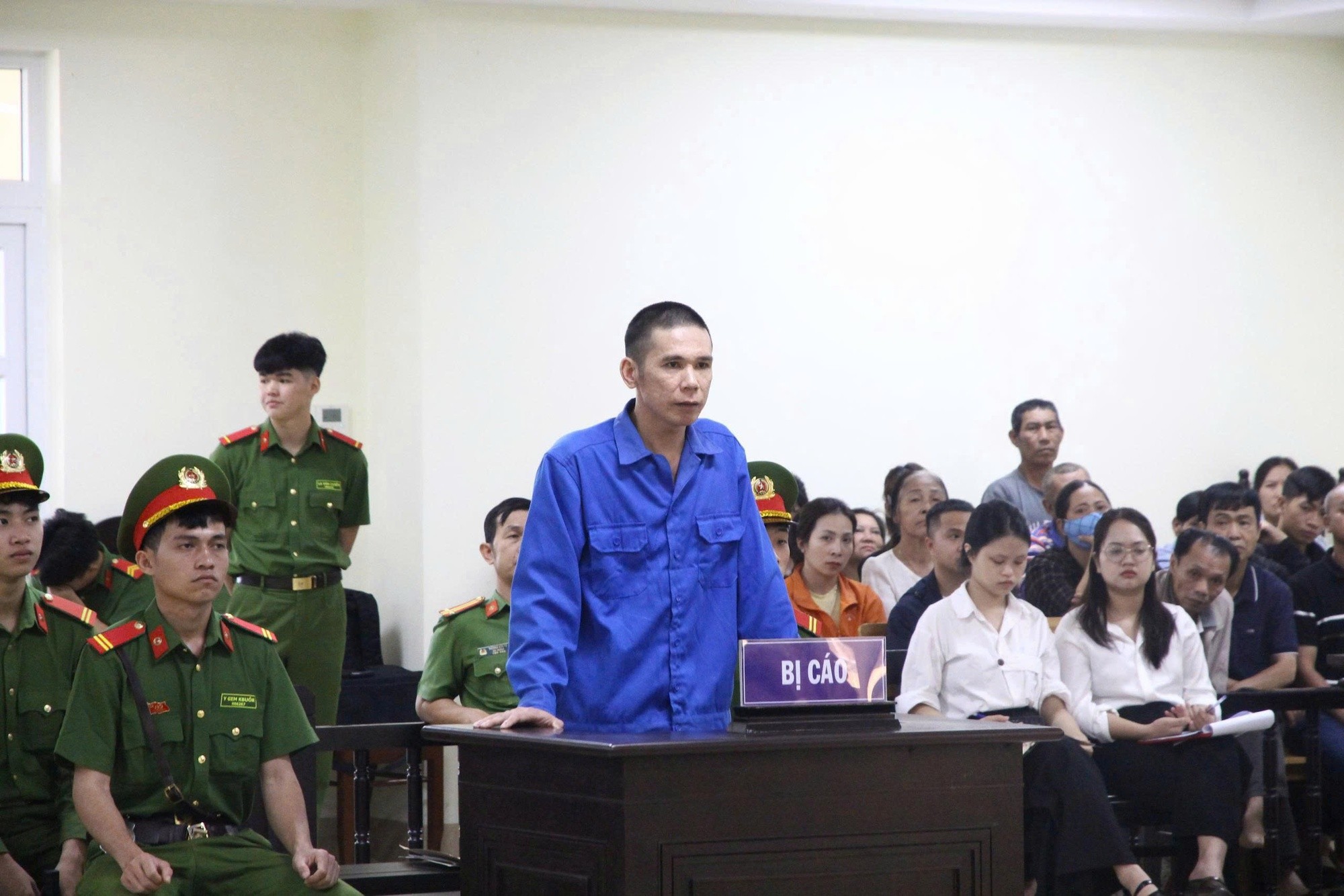 Nguyễn Nam Đại Thuận lãnh án tử hình vì sát hại 3 người trong gia đình vợ ở Đắk Lắk - Ảnh 1.