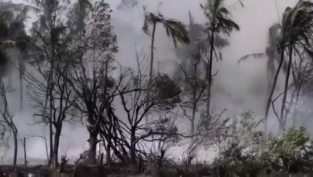 no-kho-phao-hoa-kinh-hoang-hon-40-nguoi-thuong-vong-ca-vung-hoang-loan-1776830993.mp4