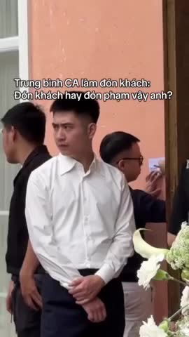 don-khach-du-dam-cuoi-giup-vo-chong-cong-an-bong-gay-sot-vi-anh-mat-ra-soat-chat-che-1778050370.mp4