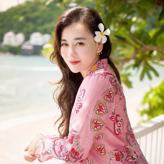 dien-vien-phuong-oanh-chi-lam-mot-hanh-dong-cu-dan-mang-deu-dong-tinh-anh-2-1781175172.webp