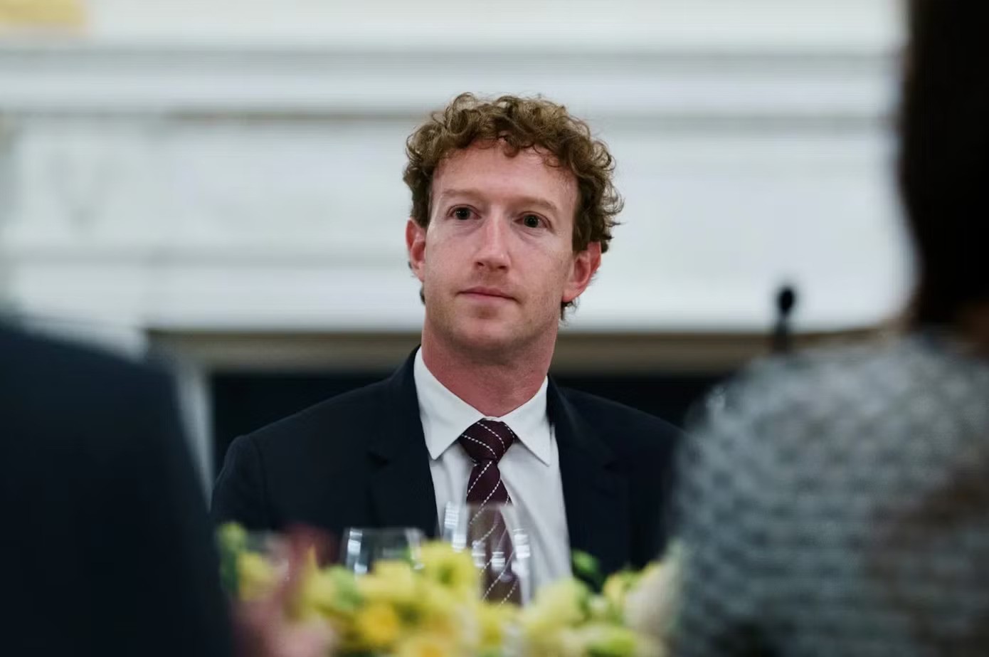 facebook-sap-toan-cau-ngay-12-6-ong-chu-meta-mark-zuckerberg-mat-bao-nhieu-tien-anh-2-1781324392.jpg
