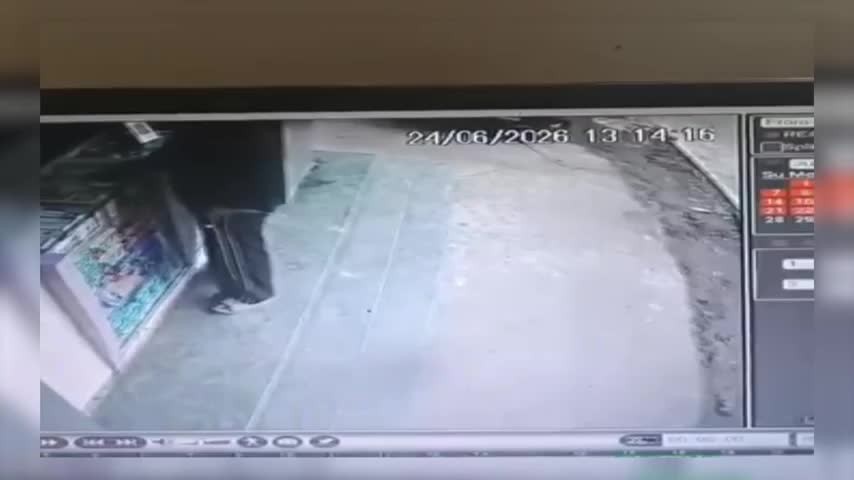 nga-guc-xuong-dat-sau-khi-tiem-vac-xin-co-gai-tu-vong-1782569288.mp4
