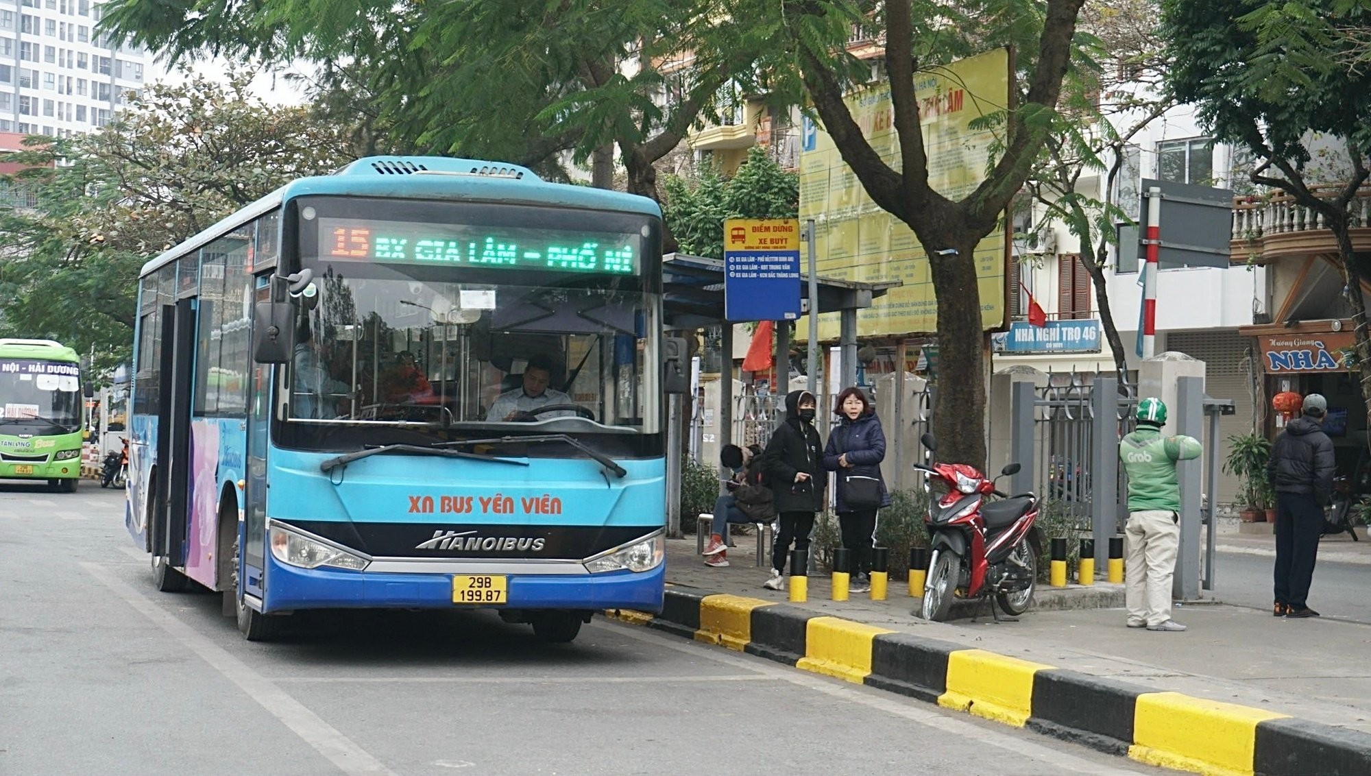 ve-xe-bus-2-1782894577.jpg