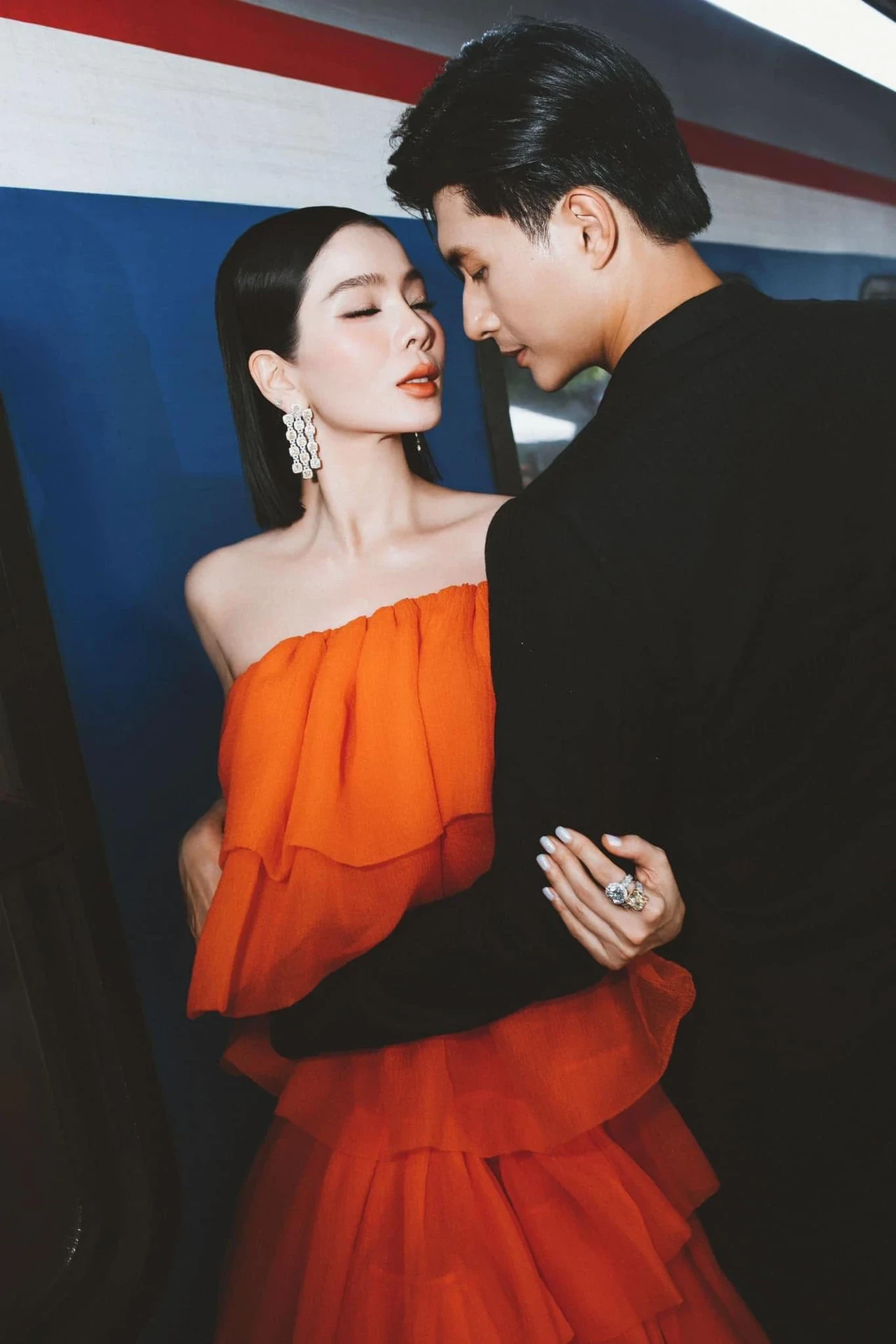 chi-dep-le-quyen-hen-ho-trai-tre-kem-11-tuoi-6-nam-van-ngot-ngao-nhu-moi-yeu2-1785310943.webp