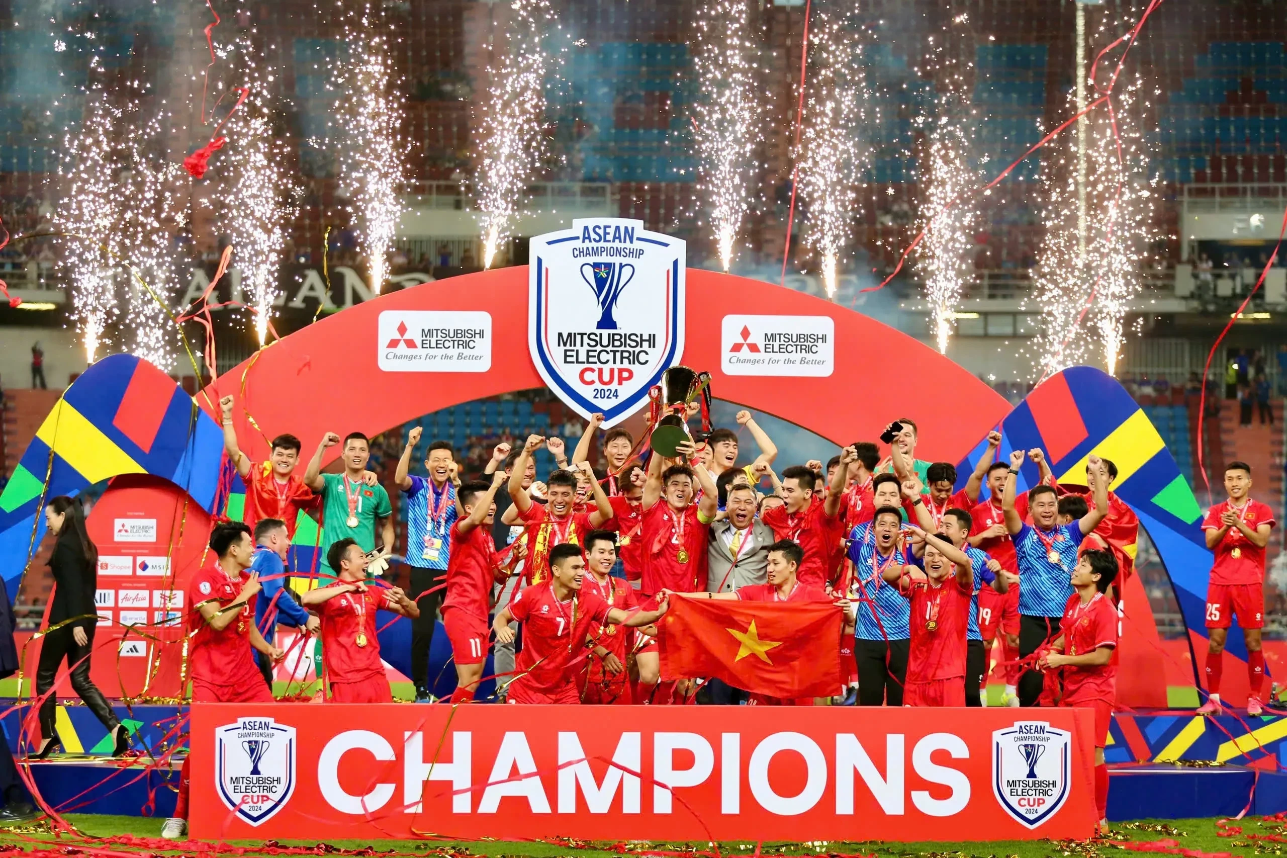nong-fifa-cong-bo-chu-nha-giai-dau-moi-tuyen-viet-nam-rong-cua-tranh-vo-dich-1-1785310020.webp
