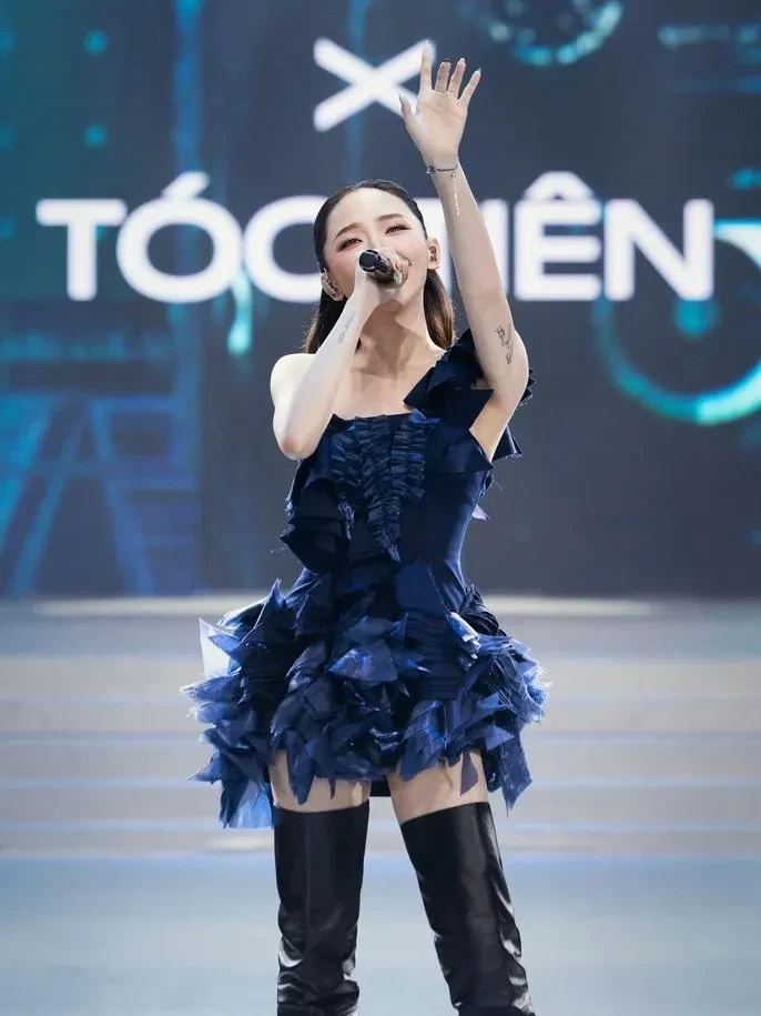 chia-se-cua-toc-tien-khi-me-mong-con-gai-di-them-buoc-nua-4-1785904120.webp