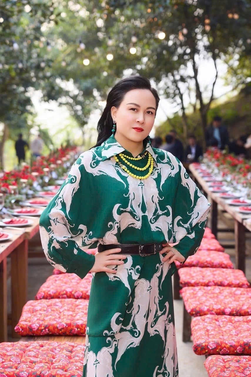 hau-chia-tay-quach-ngoc-ngoan-dai-gia-phuong-chanel-tuyen-bo-chi-tim-nguoi-yeu-the-he-7x-2-1786001663.jpg