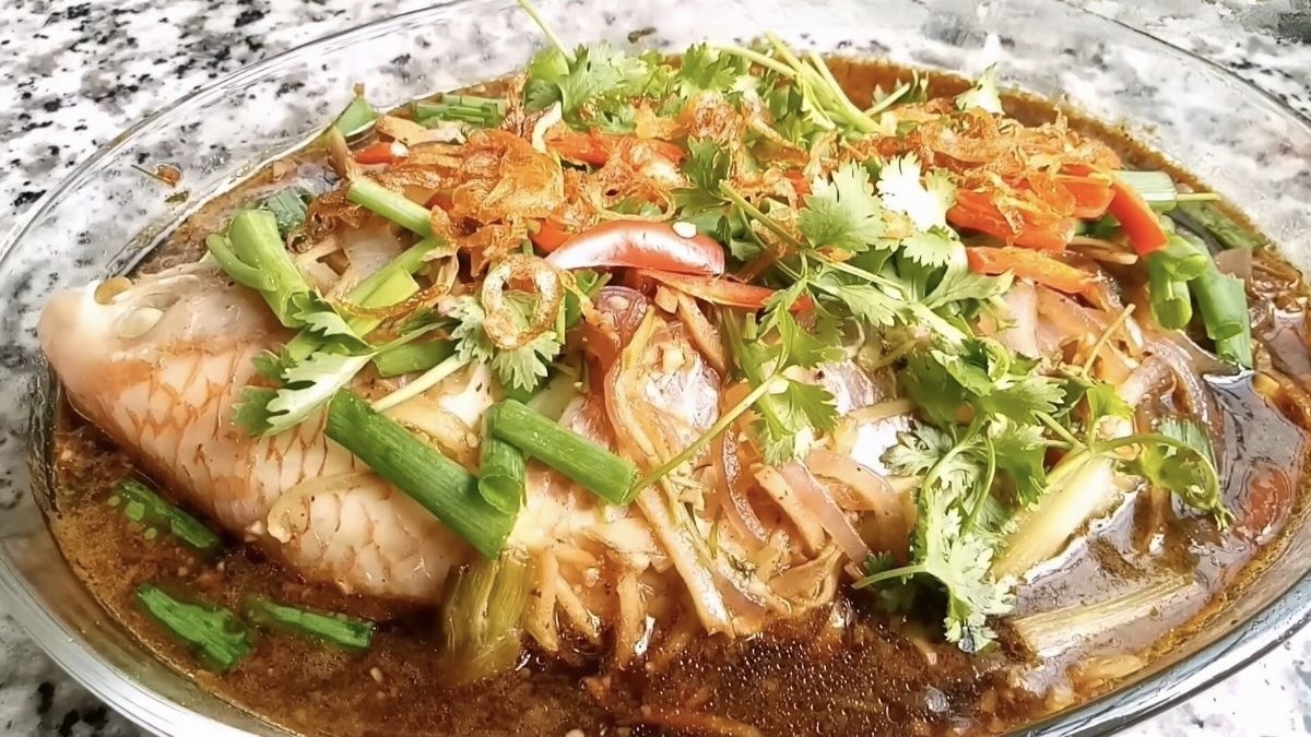 hap-ca-dung-quen-them-vai-lat-gung-bi-quyet-don-gian-nhung-giup-nang-tam-mon-an