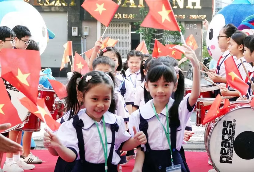 ha-noi-chinh-thuc-ban-hanh-ke-hoach-thoi-gian-nam-hoc-2026-2027-tuu-truong-som-nhat-vao-ngay-228-dspl-1-1787062858.png