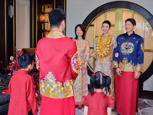deo-22-vong-vang-nang-triu-tay-he-mong-dao-khien-netizen-mat-chu-a-mieng-chu-o-dspl-1-1790857129.png