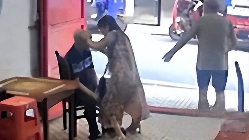 1-1787625850.jpg