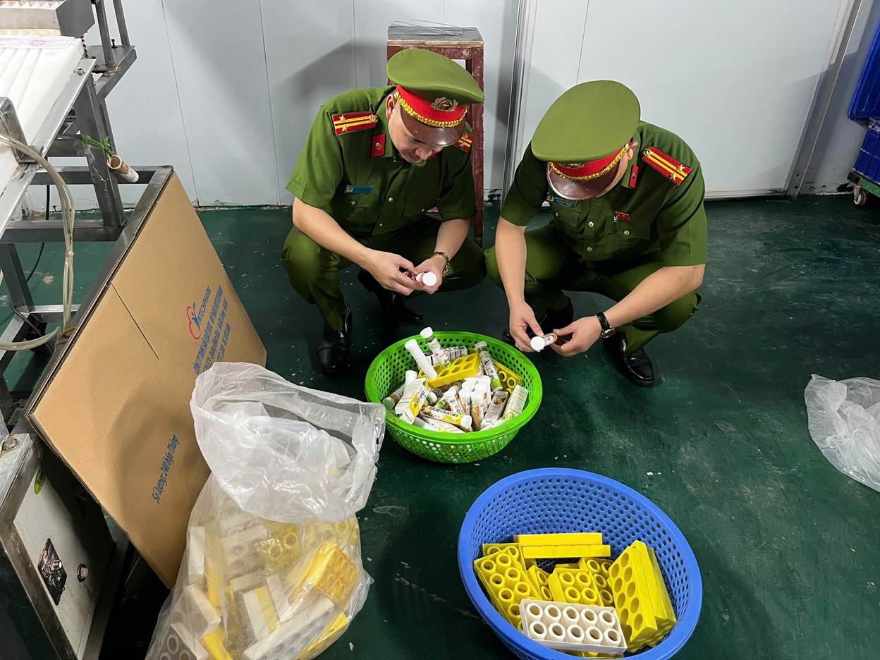 vien-sui-gia-1791187772.png