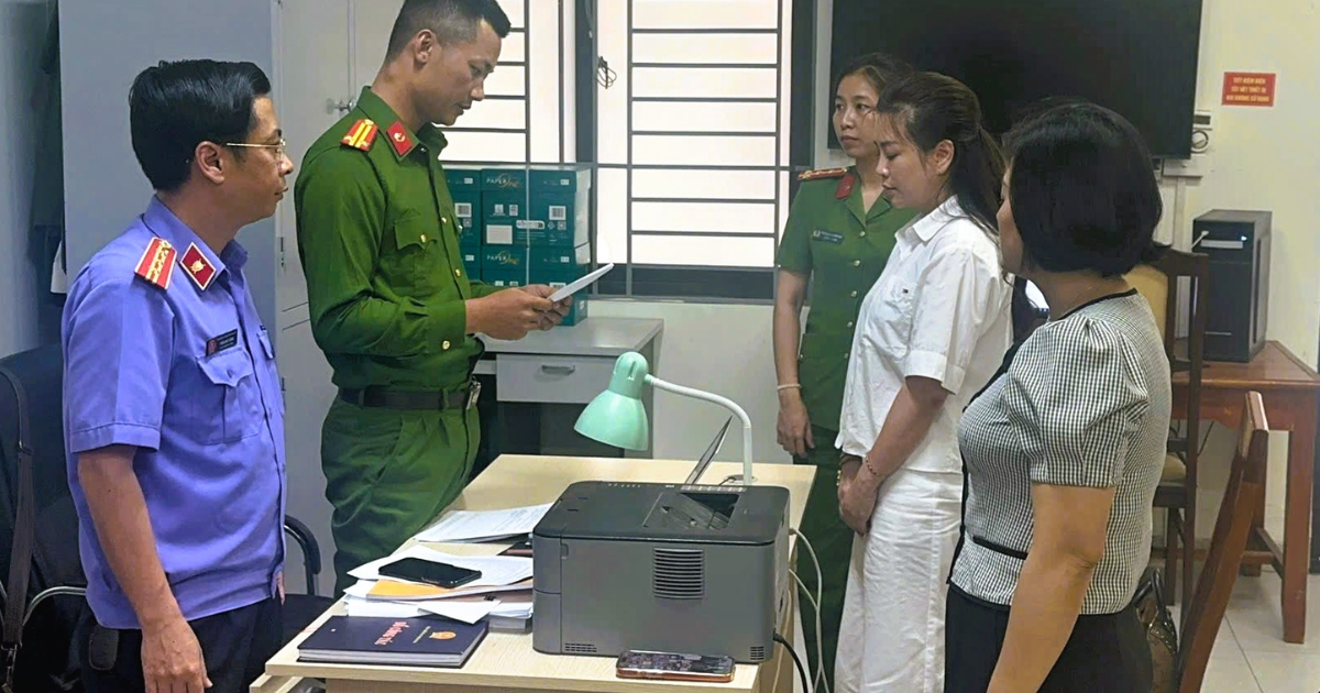nu-giam-doc-nha-xe-van-anh-noi-tieng-o-thanh-hoa-bi-bat-05535412-1778889652.png