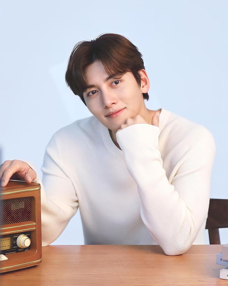 nam-dien-vien-1780445178.png