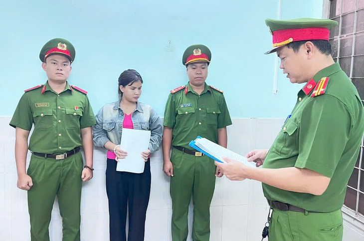 nhu-lua-dao-hui-17912676130631517963865-1791286691.png