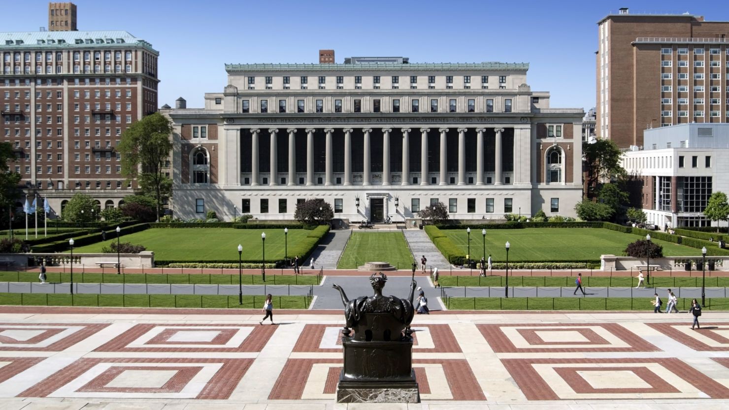 columbia-university-1713605741.jpg