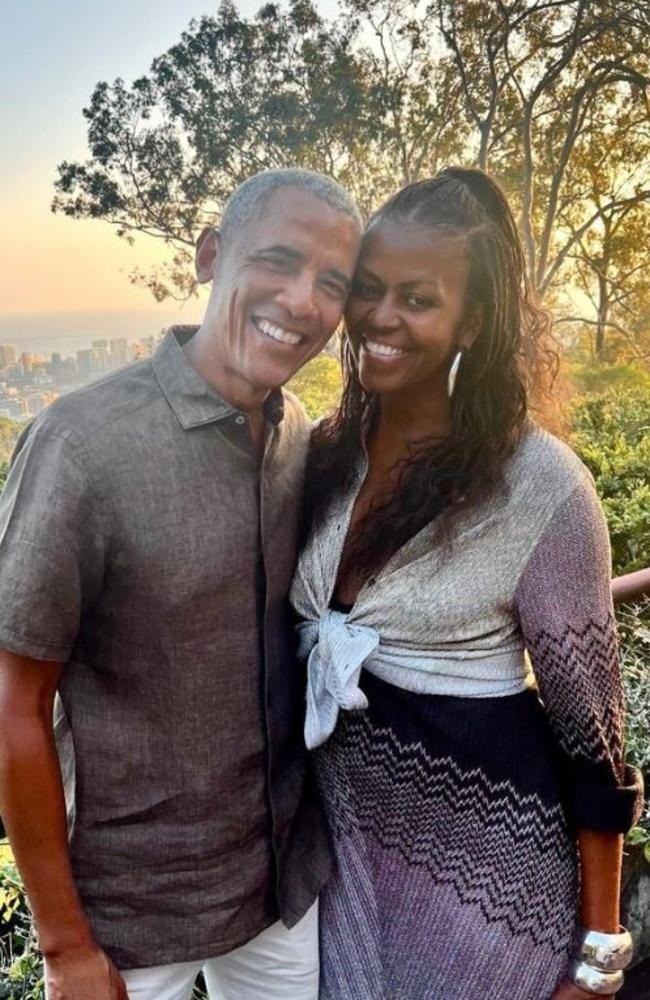 obama-3-1743909097.jpg