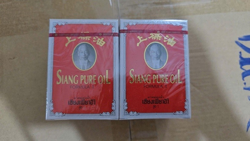 vu-2-vo-chong-doanh-nhan-san-xuat-70-000-chai-dau-gio-con-o-gia-cong-bo-hinh-anh-san-pham-3-16121884-1751501806.jpg