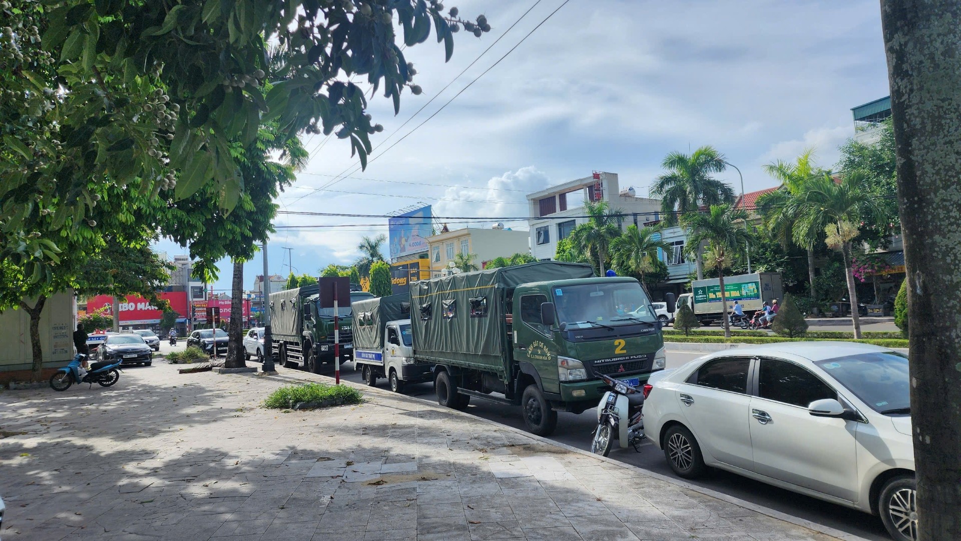 a3tiep-tuc-kham-xet-nha-mot-trum-96968-1752587269.jpg