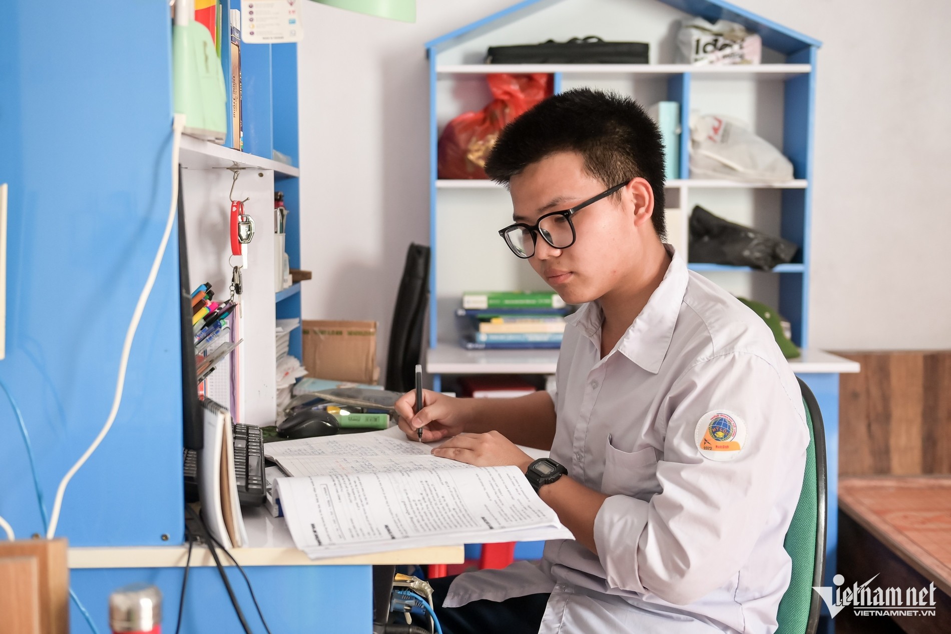 w-thu-khoa-5-238948-1752723791.jpg