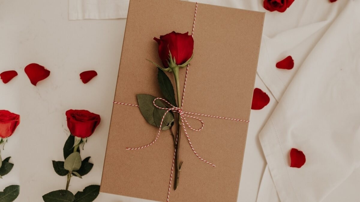 thiep-valentine-dep-1756285309.jpg