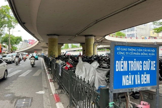 chay-bai-xe-gam-cau-ha-noi-12-17566211910752012572719-1756974861.webp