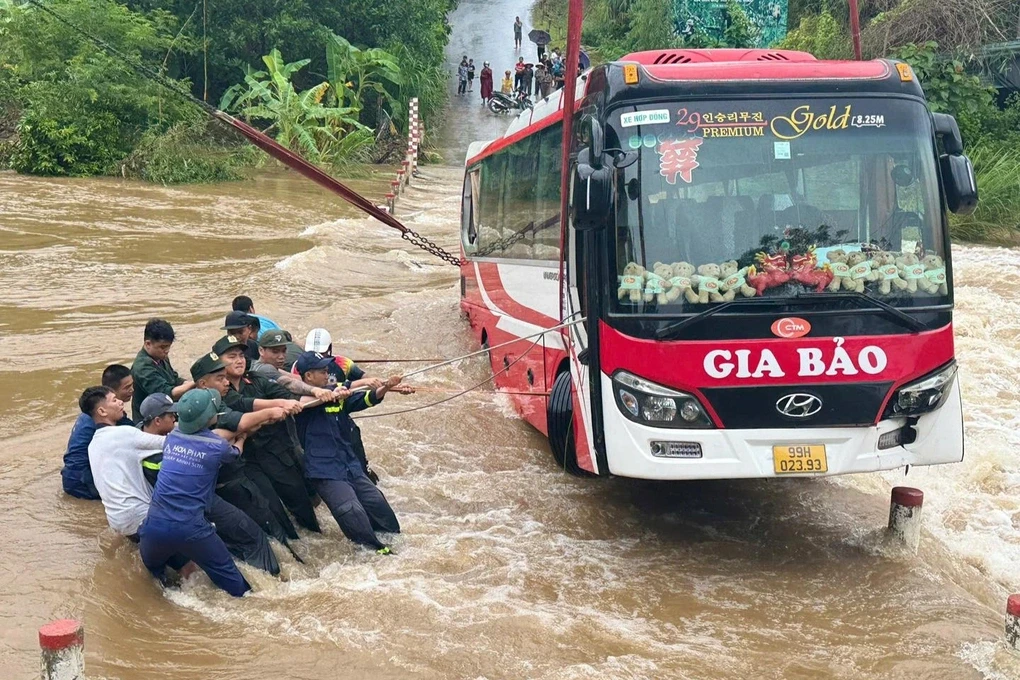 ha-giang-2-edited-1759226650248-1759280062.webp