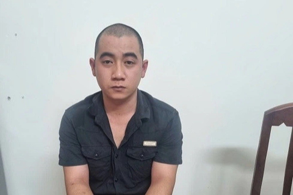 gia-lai-vu-o-to-lao-vao-quan-mot-1759966887.jpg