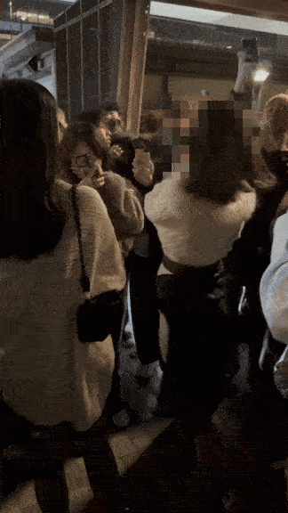 girl-street-brawl-4-1-1767773789.gif