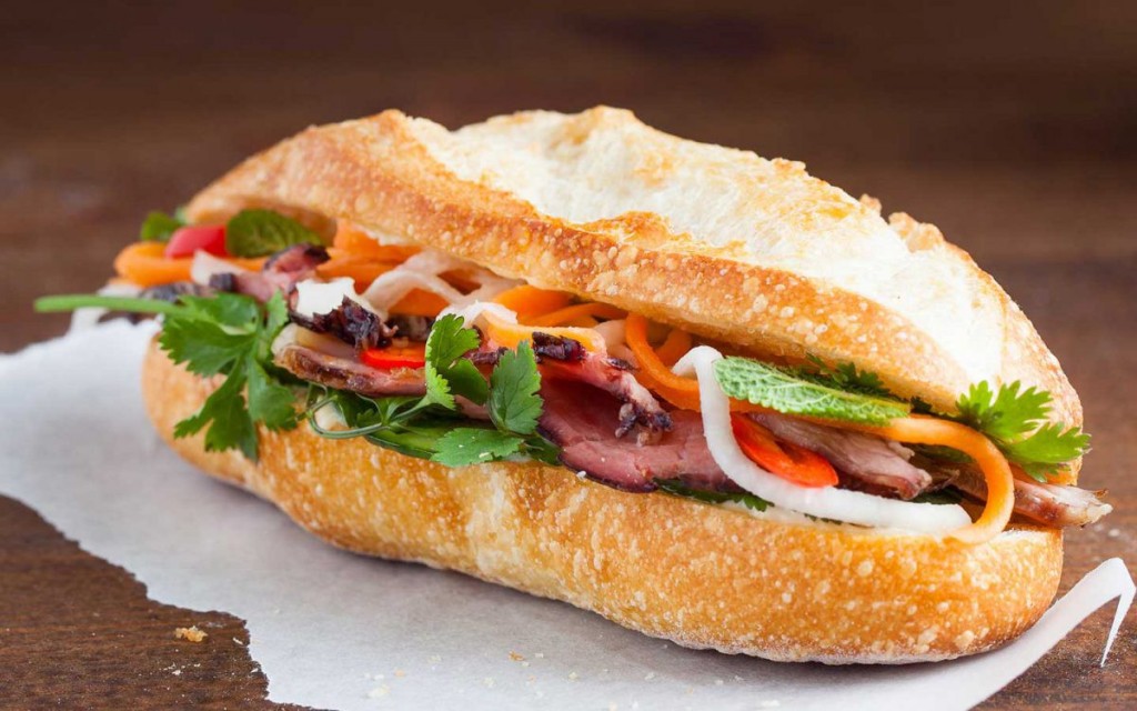 banh-mi-ivivu-1024x640-1779331531.jpg