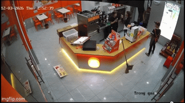 clip-1779418396.gif