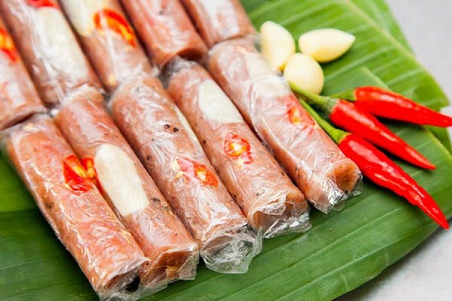 hinh-mon-nem-chua-600x400-2-1779591413.jpg