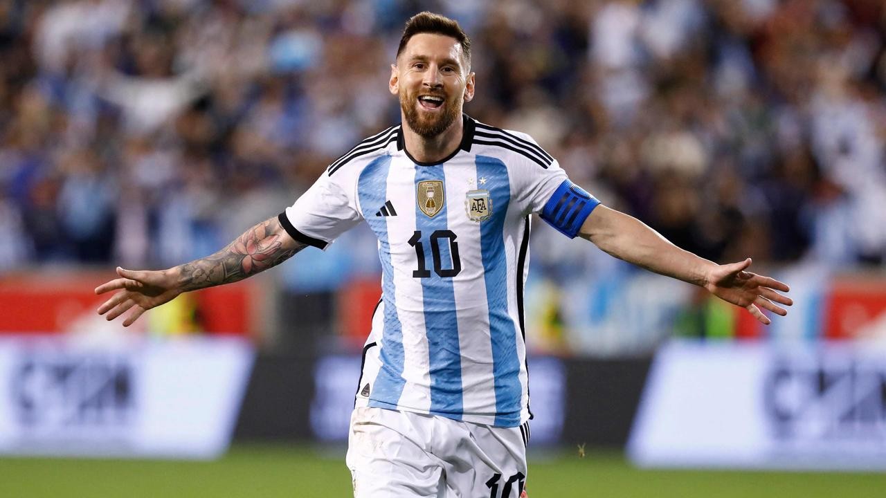 messi-1781065911.jpg
