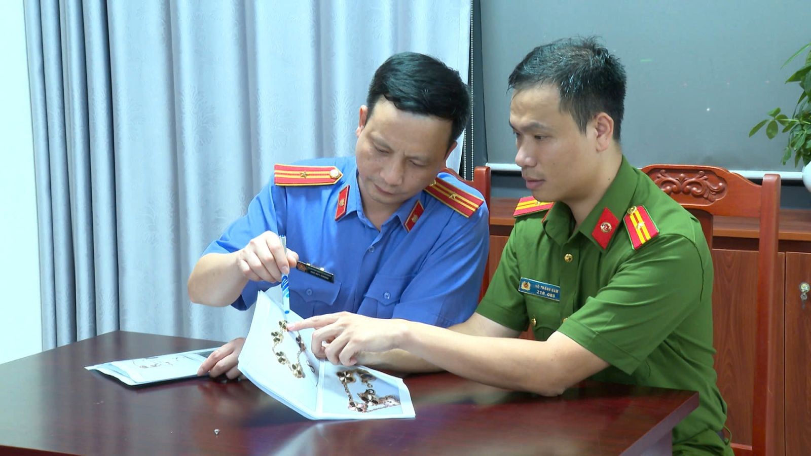 vang-2-1781134096.jpg
