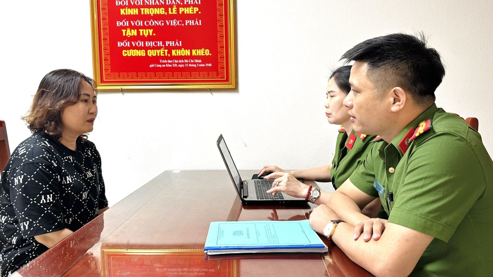 doi-tuong-1784209063.jpg