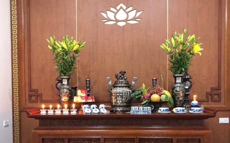 huong-dan-cach-cam-hoa-ly-de-ban-tho-ngay-tet-dep-y-nghia-1-1785034147.jpg