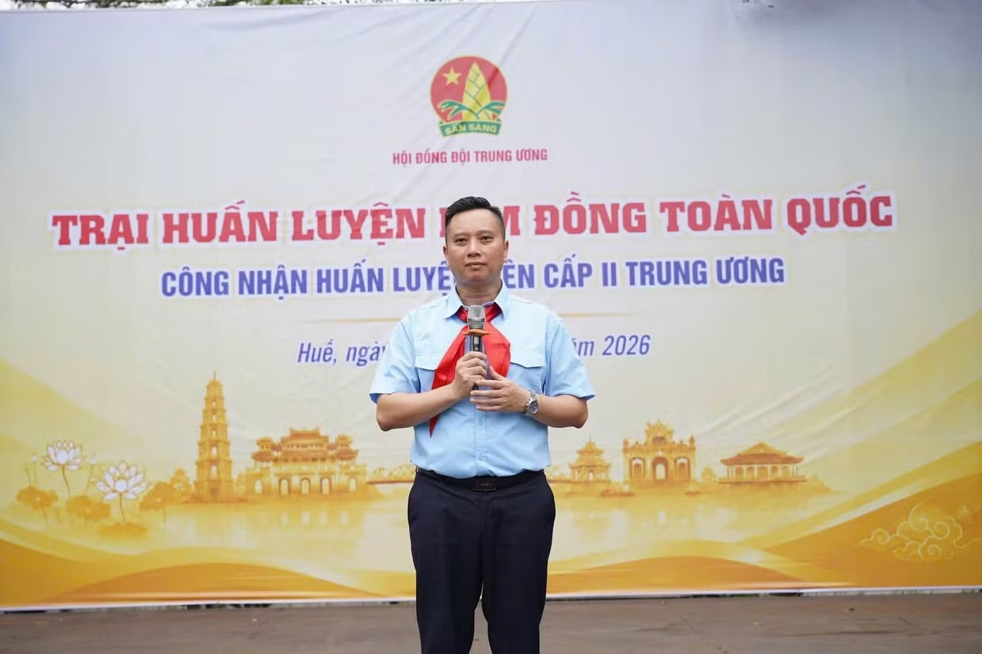 pho-chu-tich-hoi-dong-doi-trung-uong-anh-le-anh-quan-1785917011.png